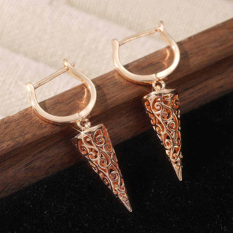 Women's Vintage Rose Conical Bubbling Earrings